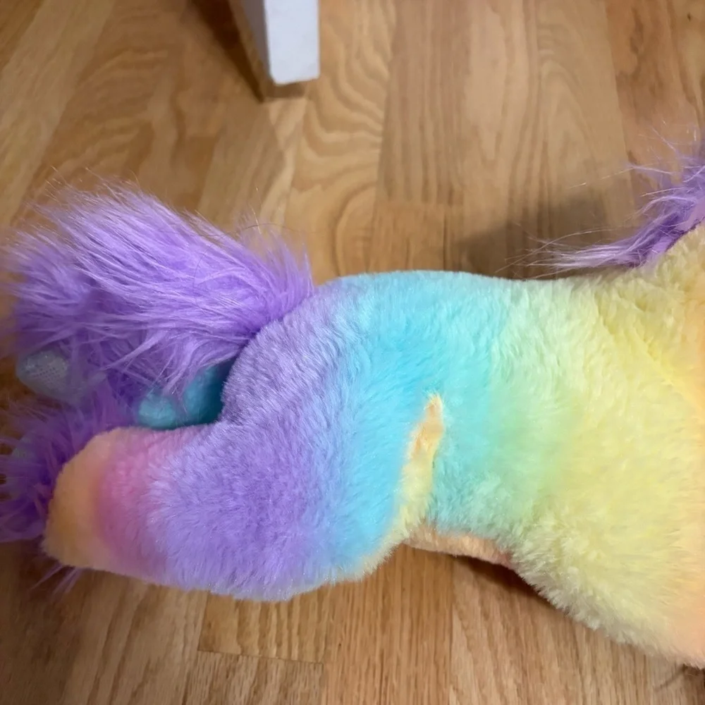 Hershey Park Rainbow Plush Unicorn Toy Stuffed Animal Purple Yellow Blue